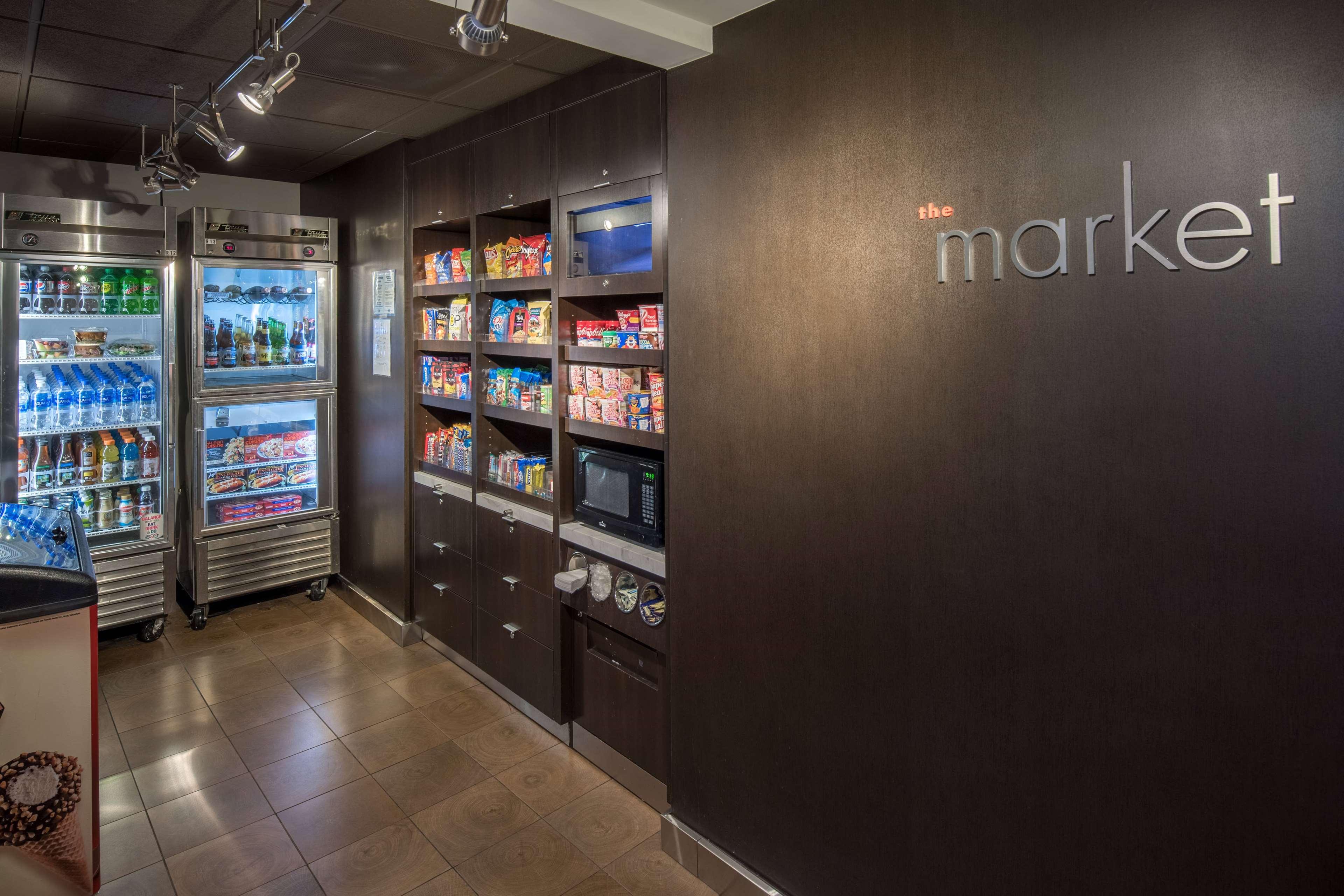 西雅图贝尔维莱德蒙德万怡酒店 贝尔维尤 外观 照片